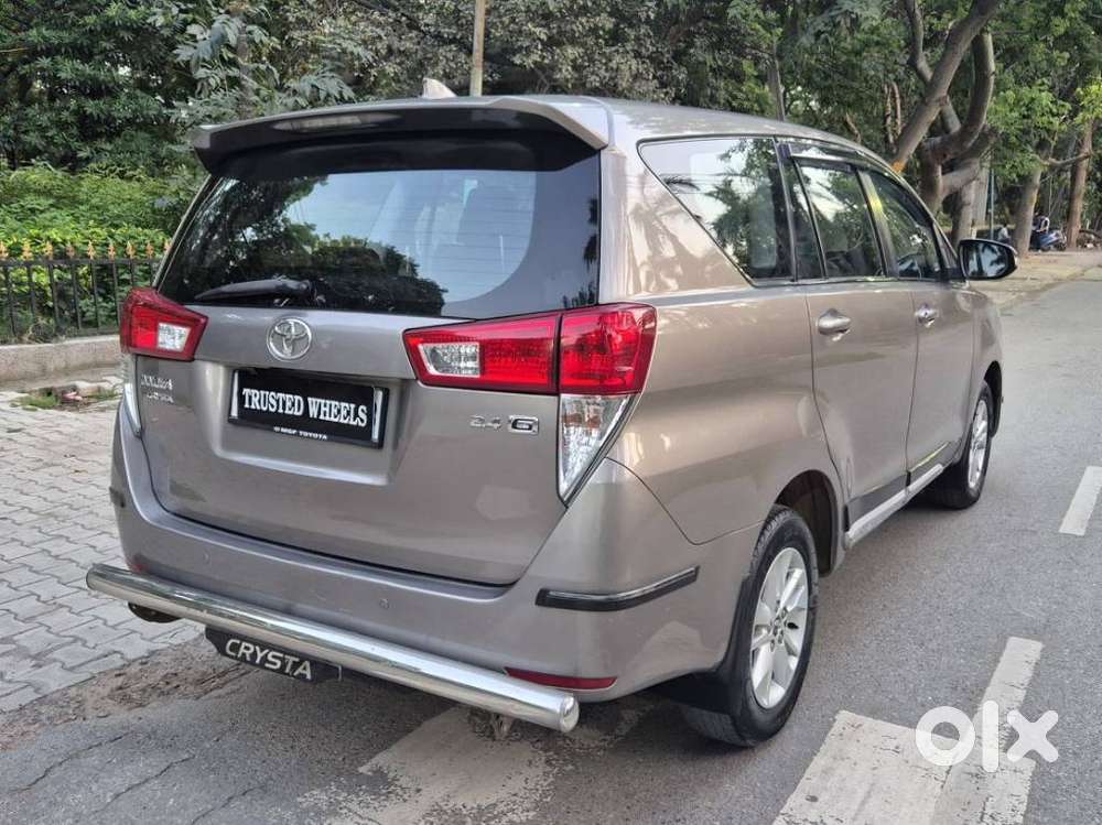 Toyota Innova Crysta 2.4 G Mt, 2017, Diesel