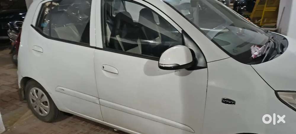 Hyundai I10 Sportz 2012