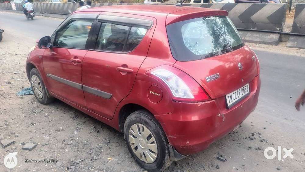 Maruti Suzuki Swift 1.2 Vxi (o), 2014, Petrol