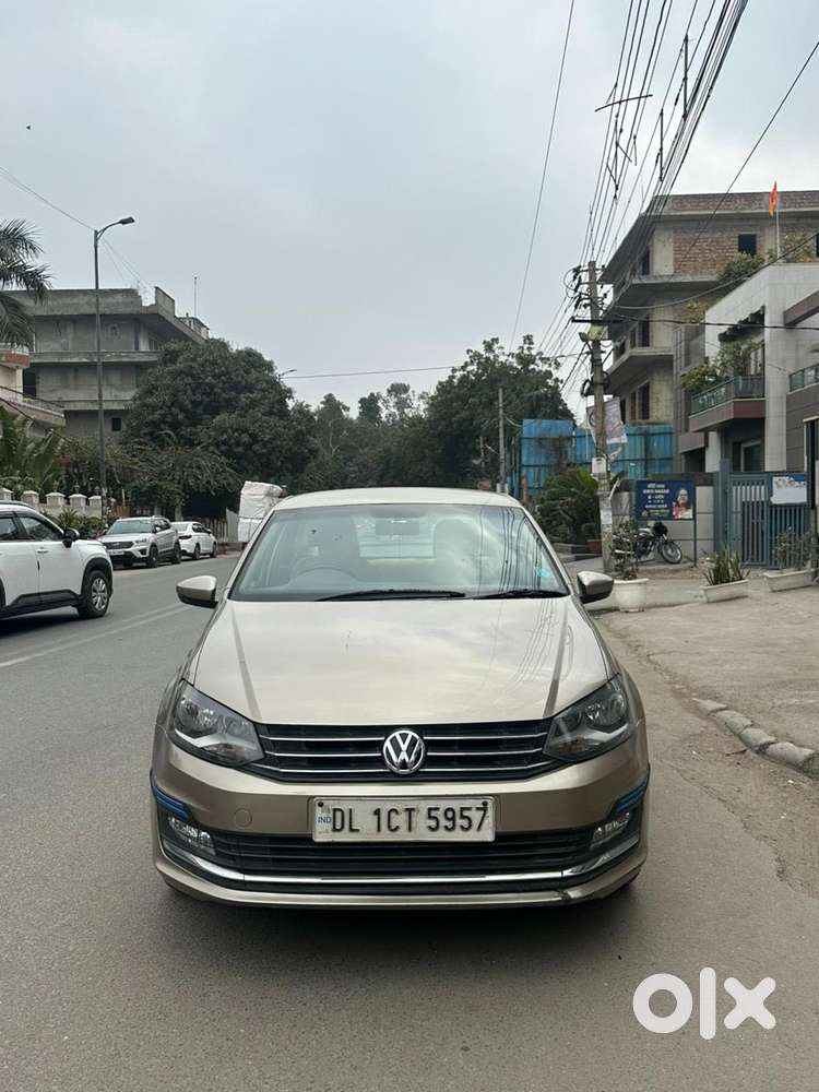 Volkswagen Vento 1.6 Highline, 2015, Petrol