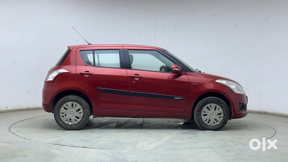 Maruti Suzuki Swift Vvt Vxi, 2012, Petrol