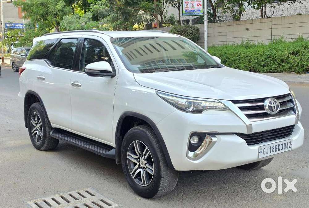 Toyota Fortuner 4x2 At 2.8 Diesel, 2019, Diesel