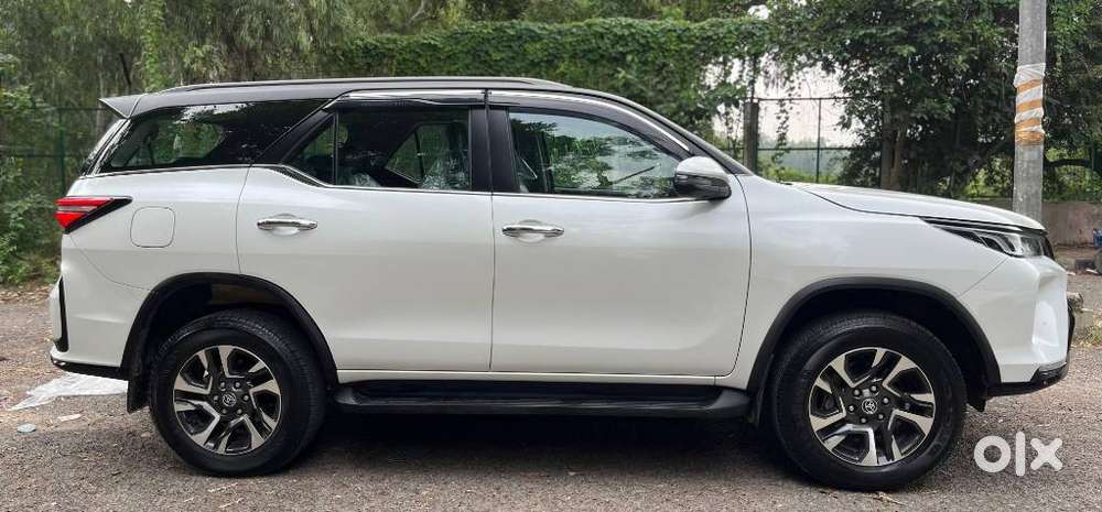 Toyota Fortuner Legender 4x2 At 2.8, 2025, Diesel