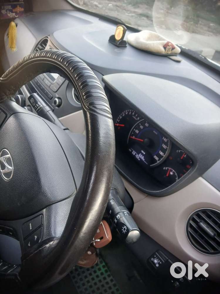 Hyundai Grand I10 Sportz 2016