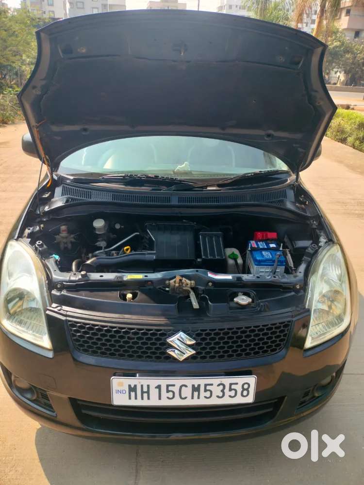 Maruti Suzuki Swift Vxi, 2010, Petrol