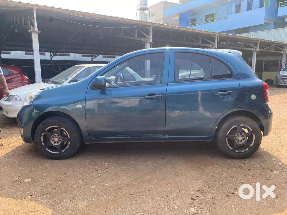 Nissan Micra Active Xv, 2016, Petrol