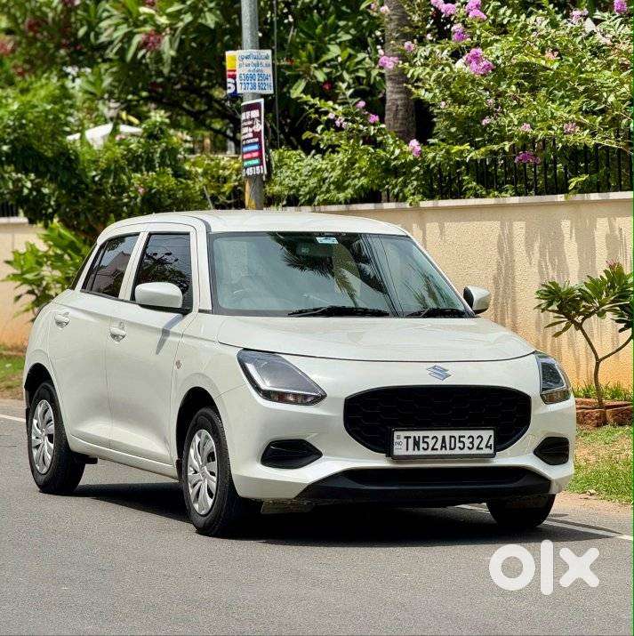 Maruti Suzuki Swift 1.2 Lxi (o), 2024, Petrol