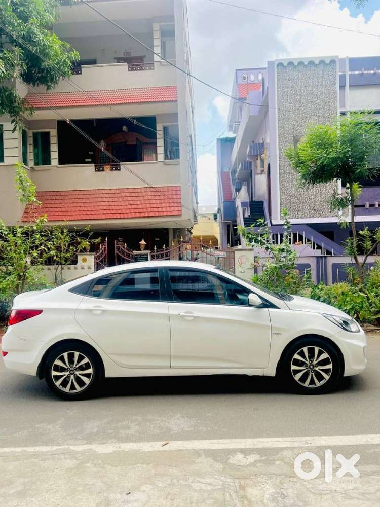 Hyundai Verna Fluidic 1.6 Vtvt Sx, 2014, Diesel