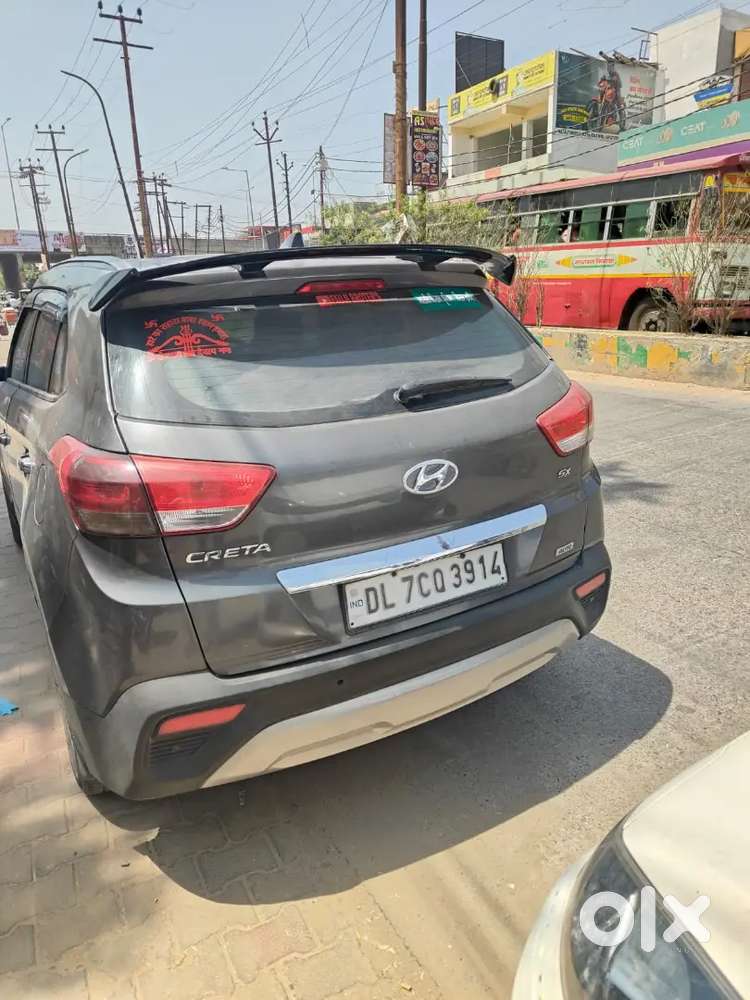 2018 Top Modal Automatic Gear With Sunroof Drive 75000 Km  2nd Owner