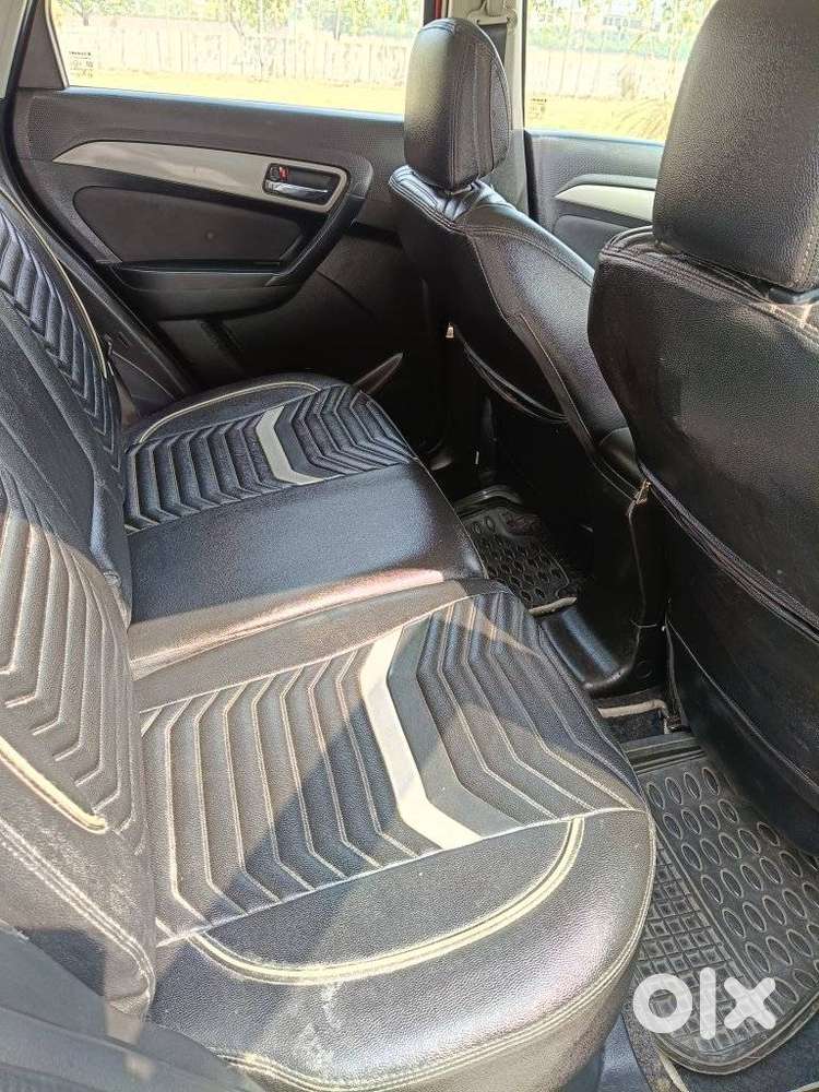 Maruti Suzuki Brezza Zdi+ Dual Tone, 2018, Diesel