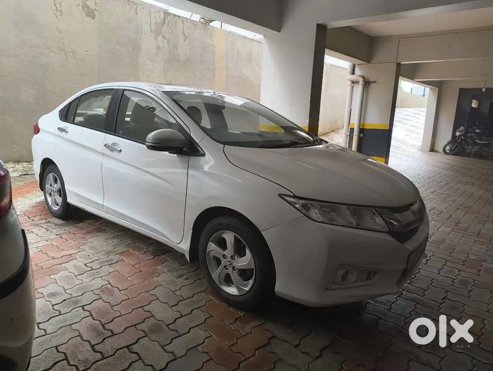 Honda City 2016-2017 Petrol Automatic. 19 + Mileage