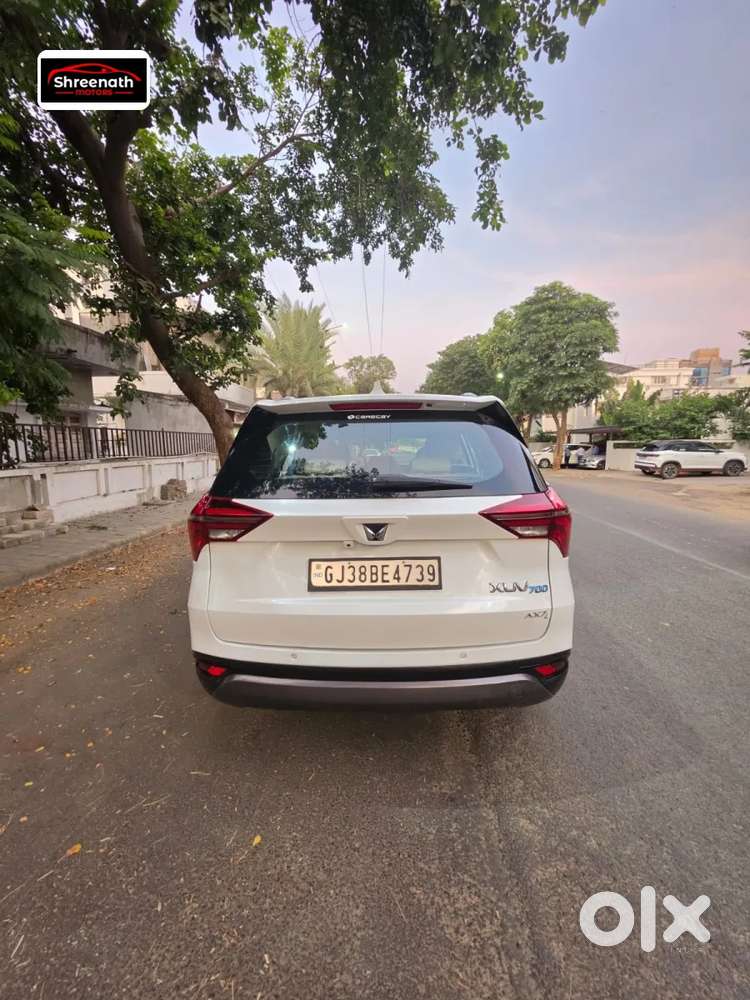 Mahindra Xuv700 2.0 Ax 7 Petrol At Luxury Pack Str, 2023, Petrol
