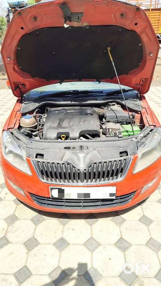 Skoda Rapid 2013-2016 1.5 Tdi At Ambition With Alloy Wheel, 2015, Di..