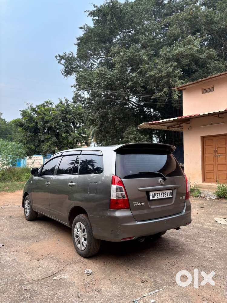 Toyota Innova 2.0 G1 Bsiv, 2010, Diesel