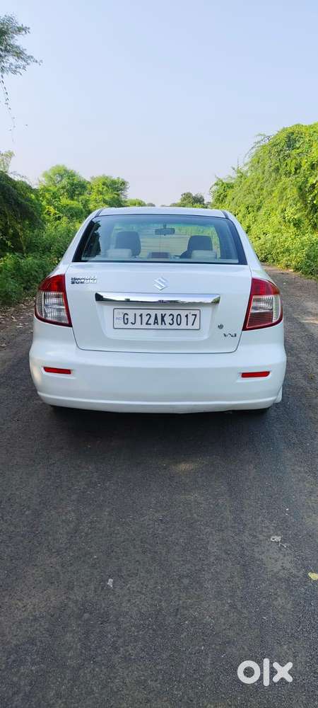 Maruti Suzuki Sx4 Vxi Bsiv, 2011, Cng & Hybrids