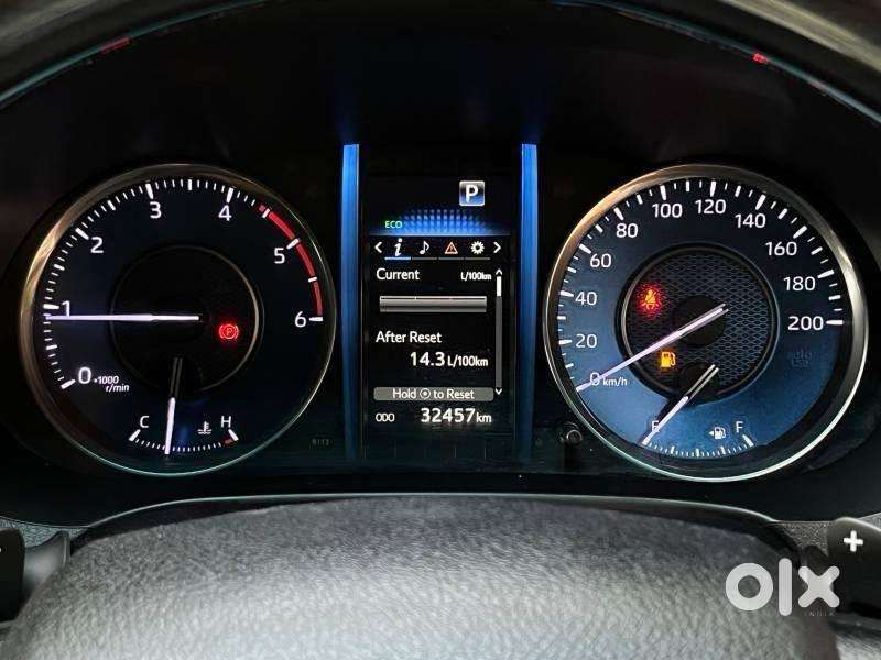 Toyota Fortuner [2021-ongoing] 2.8 2wd Diesel At, 2024, Diesel