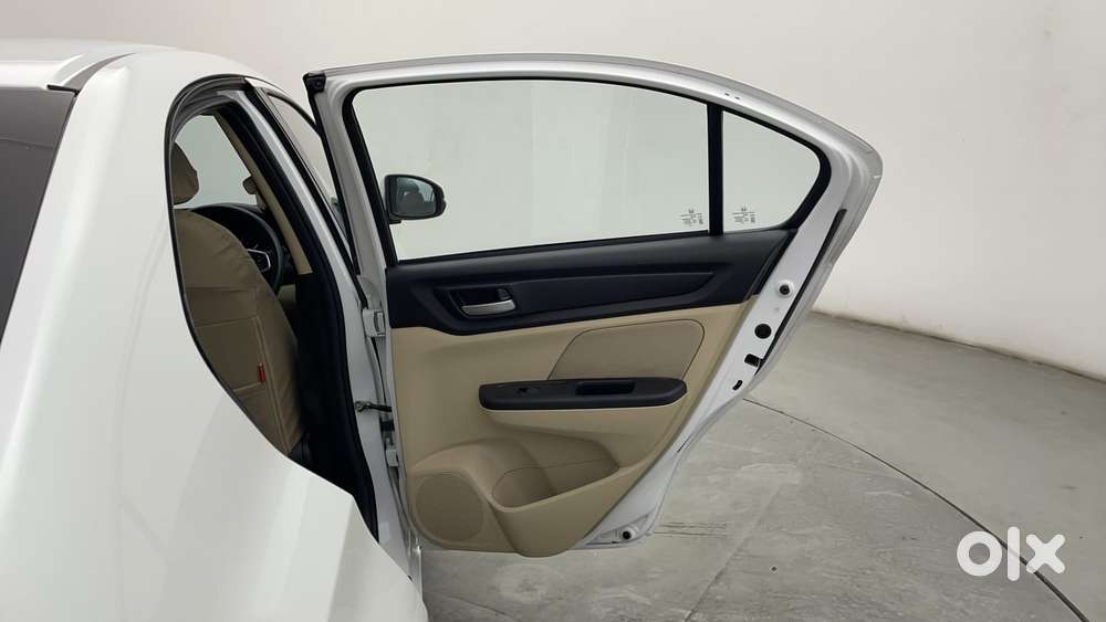 Honda Amaze Vx 1.2 Petrol Mt, 2023, Petrol