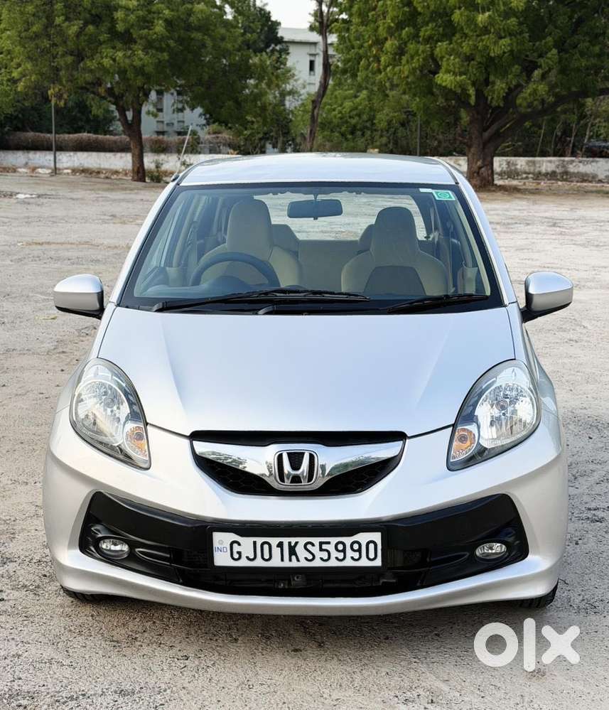 Honda Brio V Mt, 2012, Petrol