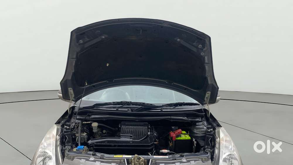 Maruti Suzuki Swift 1.2 Vxi (o), 2017, Petrol