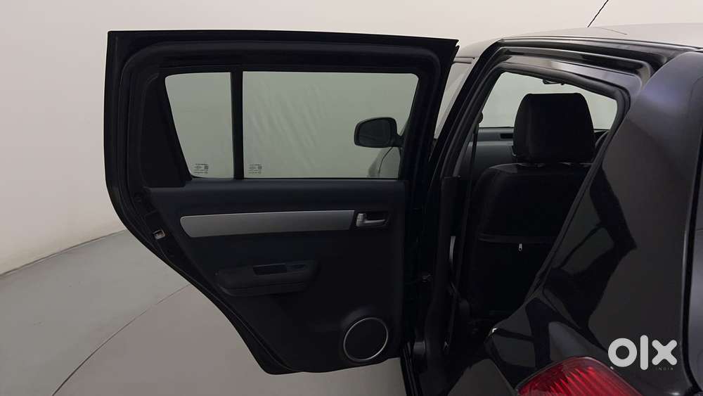 Maruti Suzuki Swift 2004-2010 Vxi Bsiv, 2011, Petrol