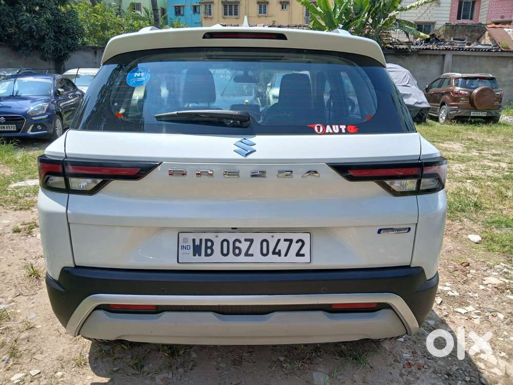 Maruti Suzuki Brezza 1.5 Zxi Smart Hybrid, 2023, Petrol