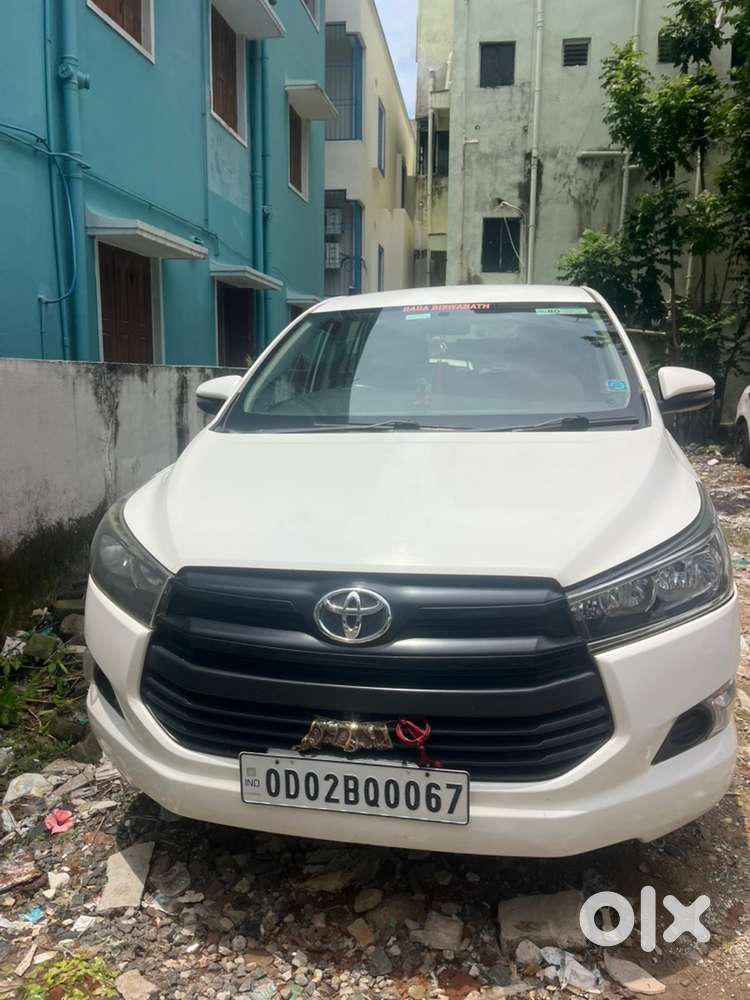 Toyota Innova Crysta 2021