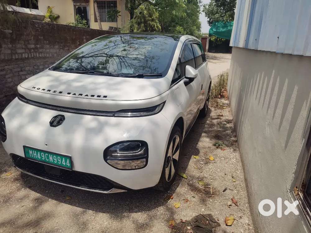 Mg Windsor Ev Essence 2025