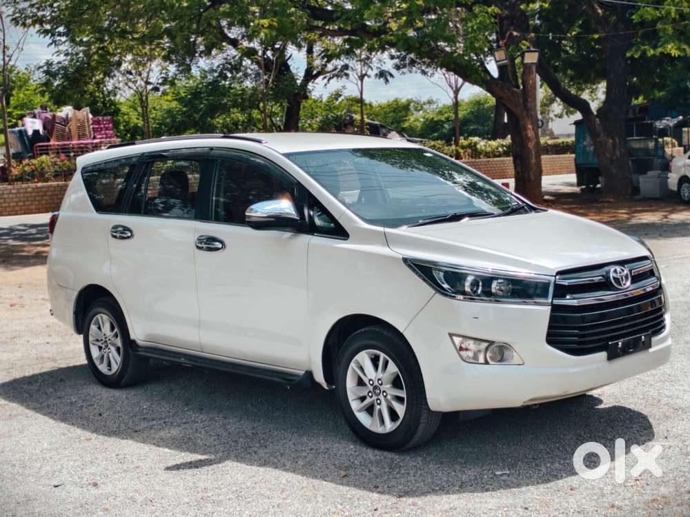 Toyota Innova Crysta 2.7 Vx Mt, 2018, Diesel