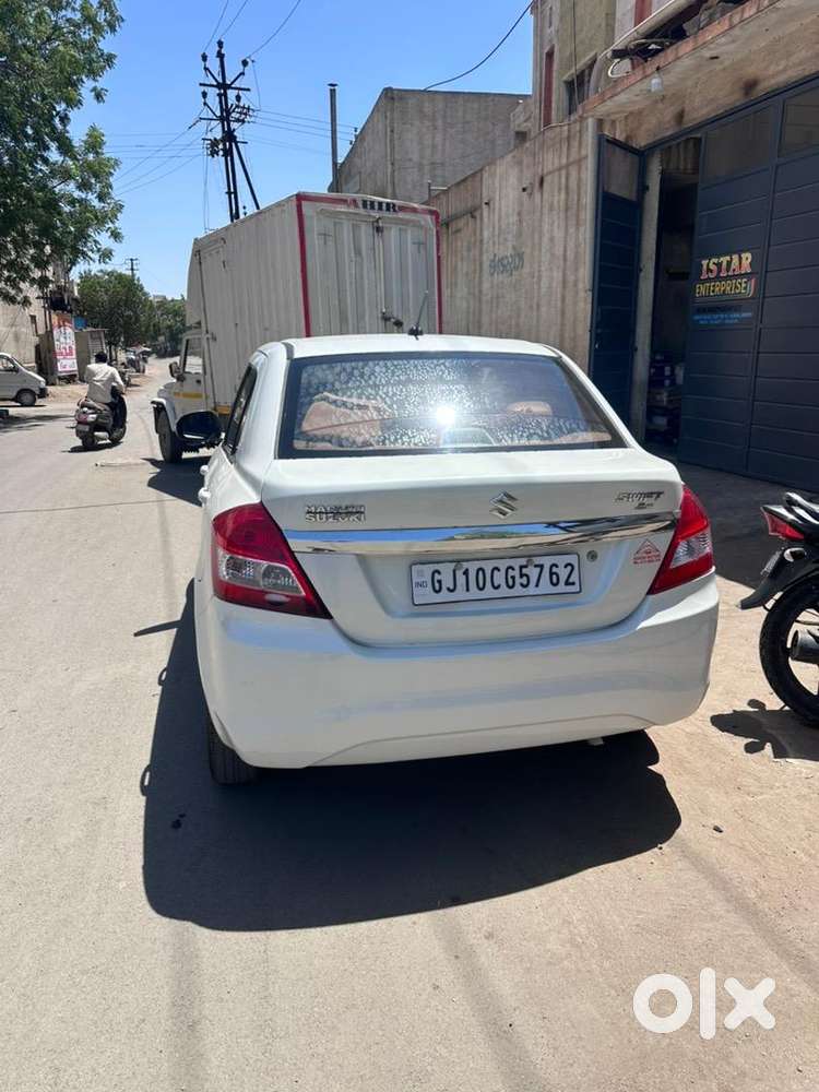 Maruti Suzuki Dzire 2017 Cng & Good Condition One Owner