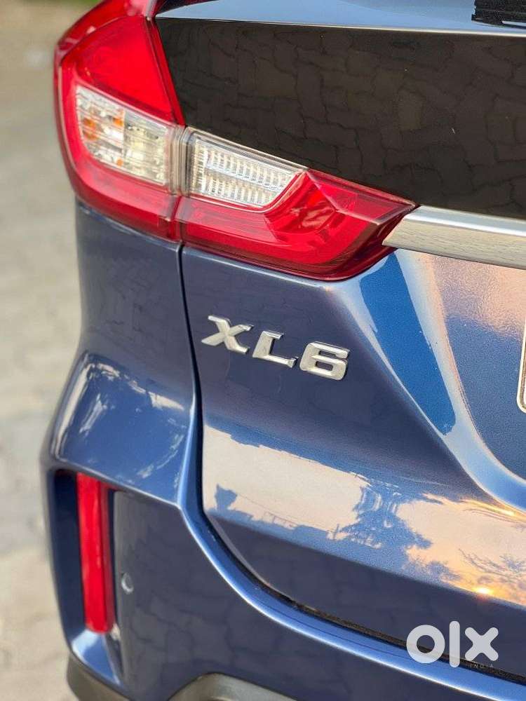 Maruti Suzuki Xl6 1.5 Zeta Mt, 2022, Petrol