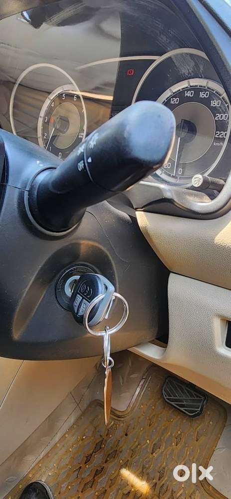 Maruti Suzuki Swift Dzire 2015-2017 1.2 Vxi, 2017, Petrol