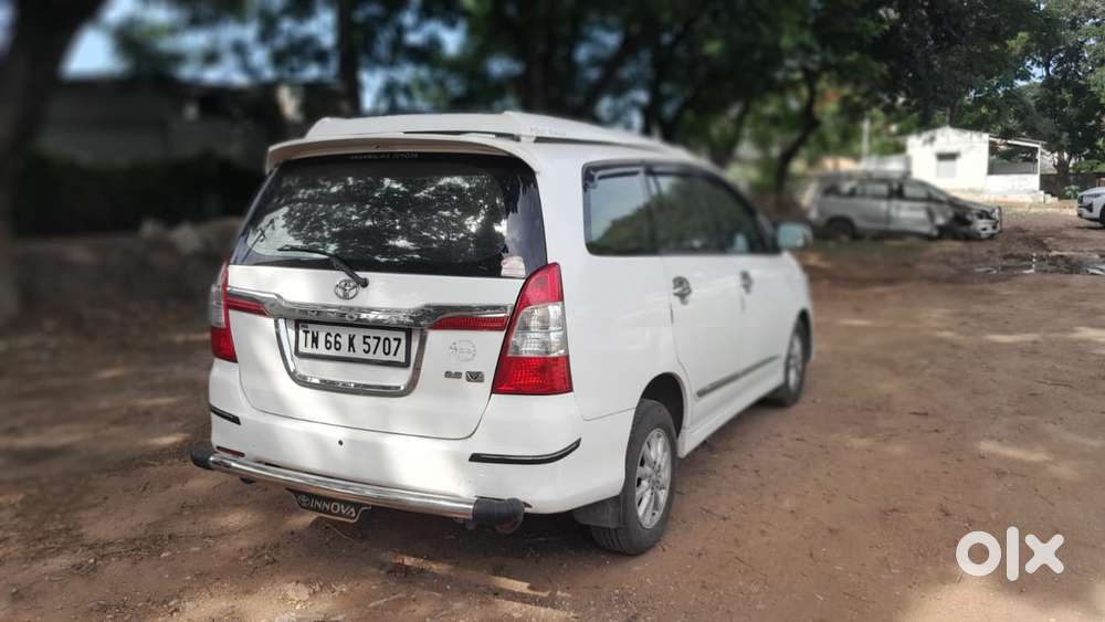 Toyota Innova [2013-2016] 2.5 V Diesel 7 Str, 2014, Diesel