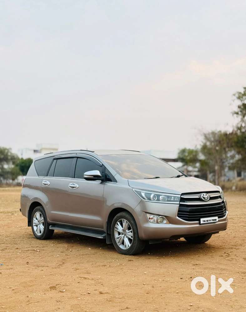 Toyota Innova Crysta 2.8z Automatic, 2016, Diesel