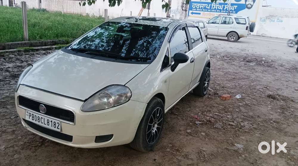 Fiat Grande Punto 2013 Diesel 132000 Km Driven
