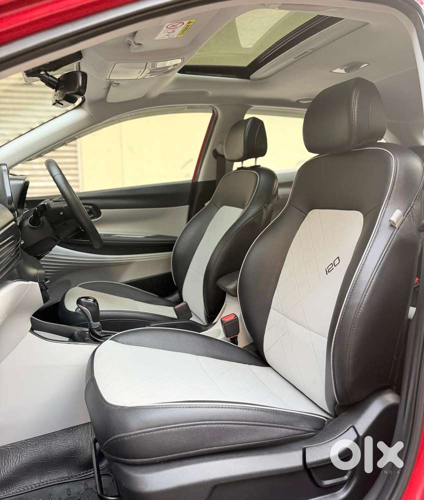 Hyundai I20 Asta (o) 1.2 Ivt Dual Tone, 2023, Petrol