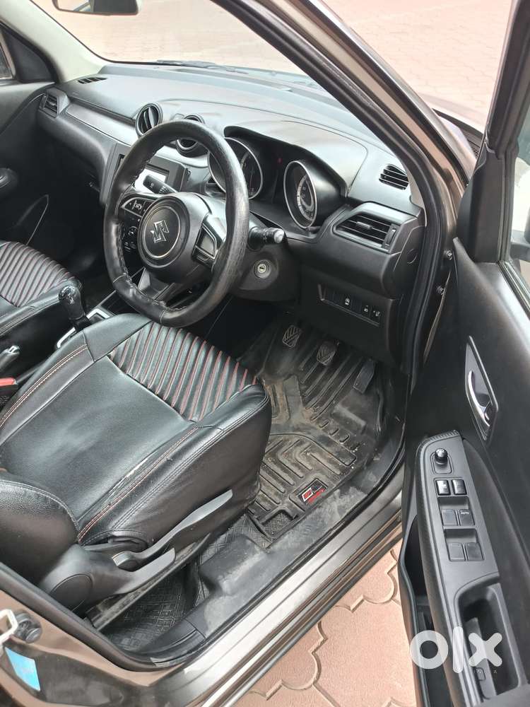 Maruti Suzuki Swift Vxi + Manual, 2022, Petrol