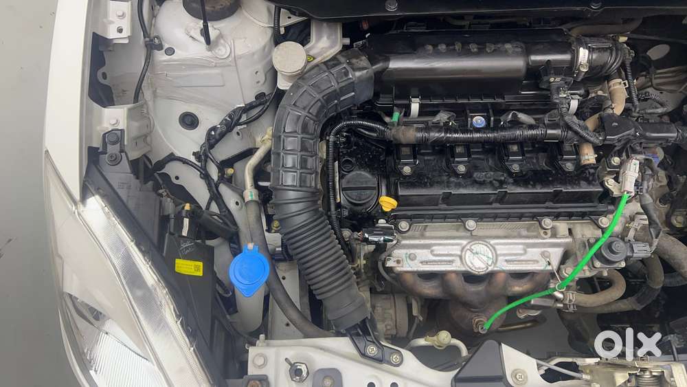Maruti Suzuki Swift 1.3 Lxi, 2022, Petrol