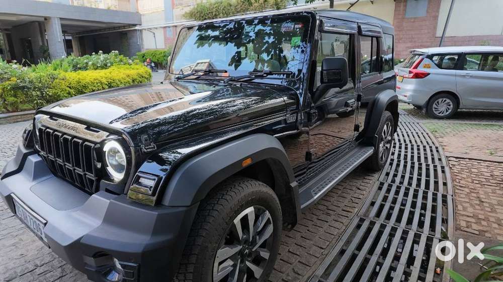 Mahindra Thar Roxx 2025 Diesel At 4wd Stealth Black