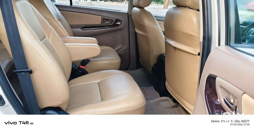 Toyota Innova 2.5 V 7 Str, 2015, Diesel
