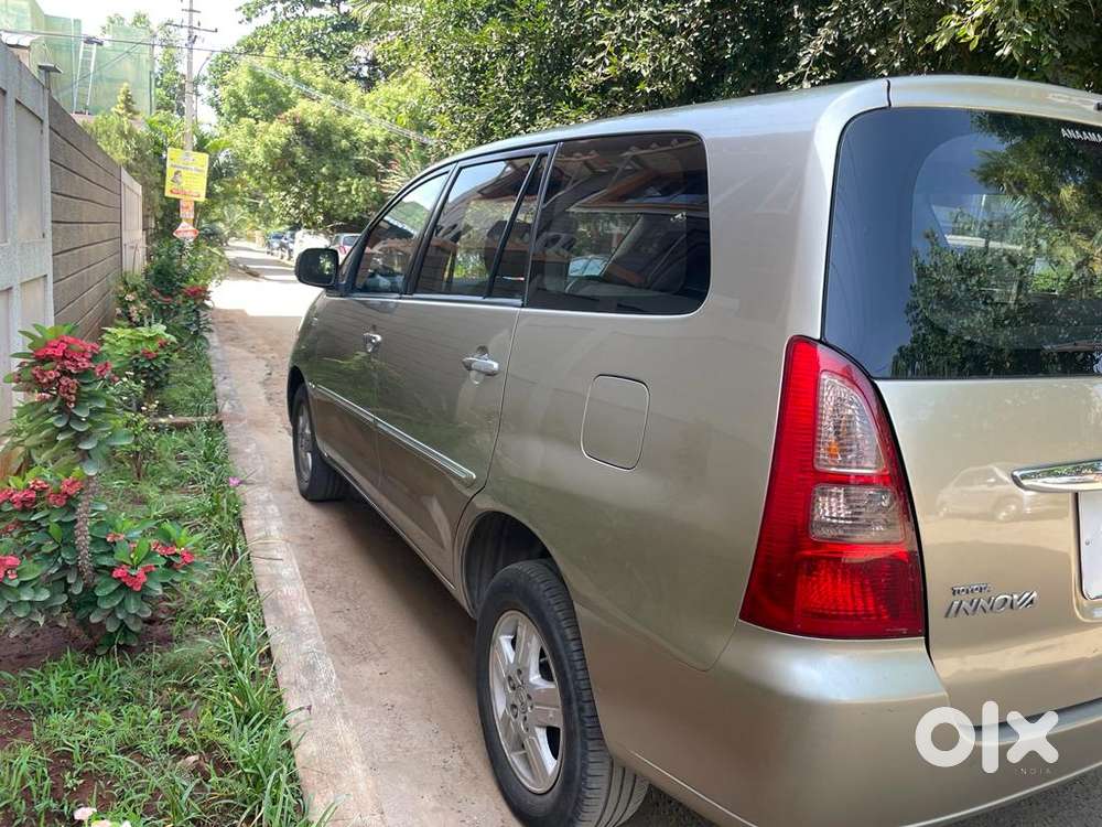 Toyota Innova 2.5 V 7 Str, 2006, Diesel
