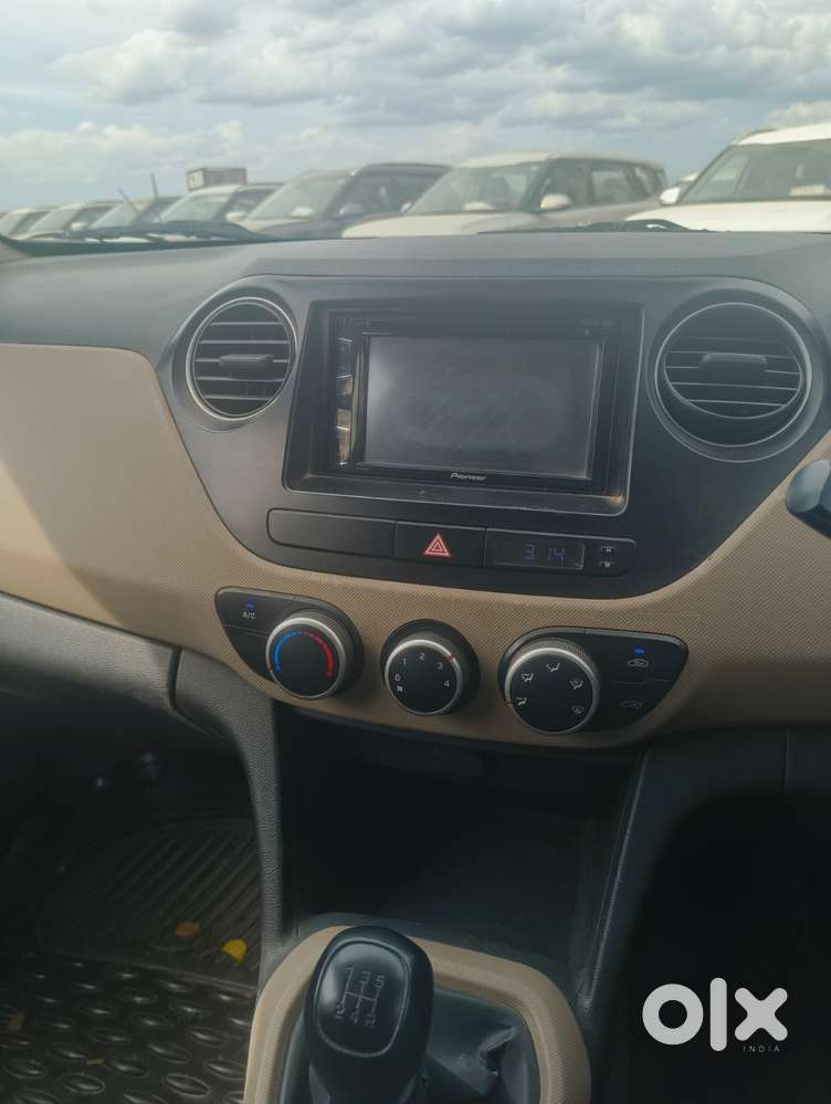 Hyundai Grand I10 Magna, 2015, Petrol