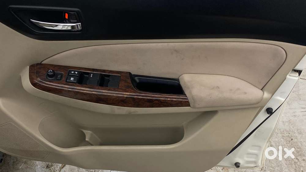 Maruti Suzuki Swift Dzire Zdi + Amt, 2018, Diesel