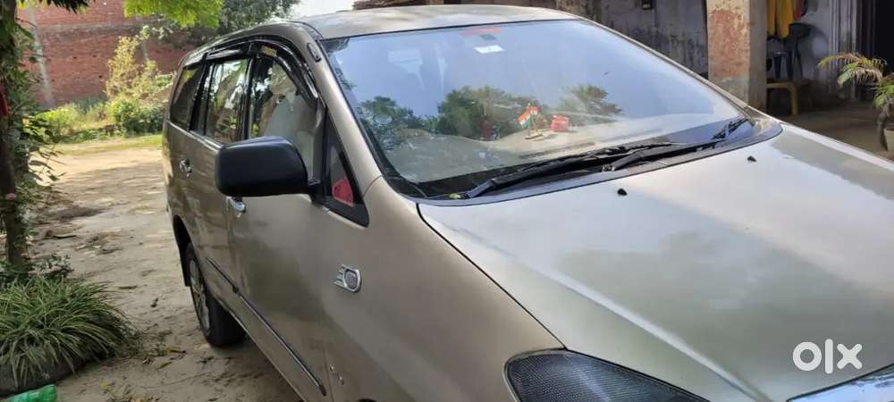 Toyota Innova 2008 Diesel 300000 Km Driven