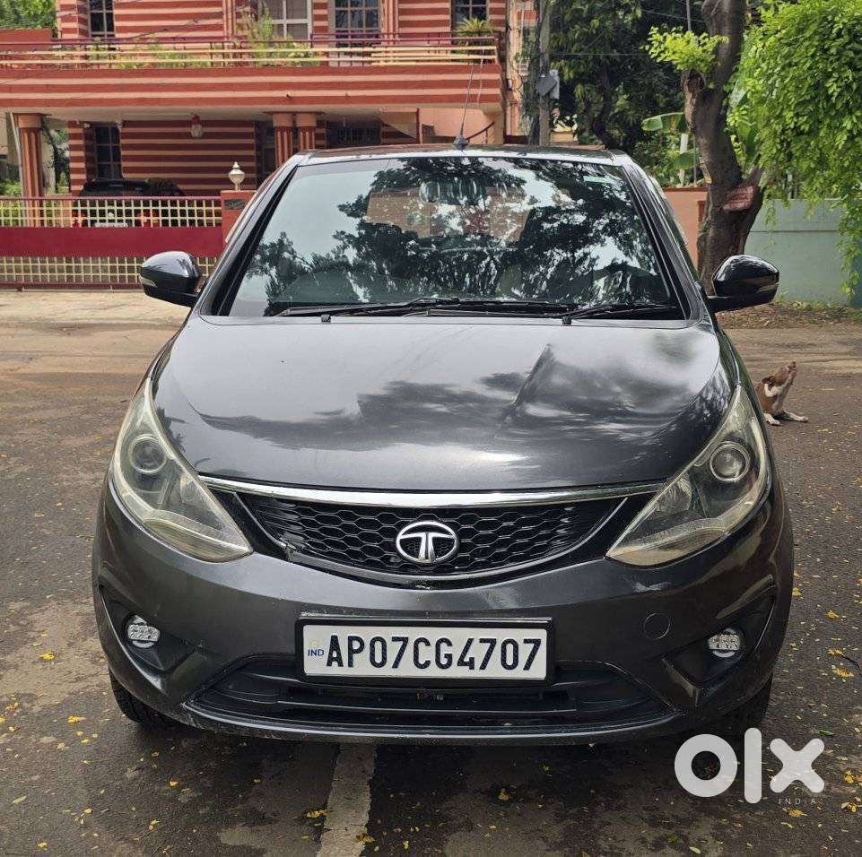 Tata Bolt Revotron Xt, 2015, Petrol