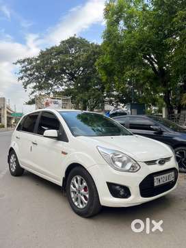 DRIVE 2010～2026 -GLAY complete BEST Best Price Used 2012 PORSCHE CAYENNE for Sale - Japanese