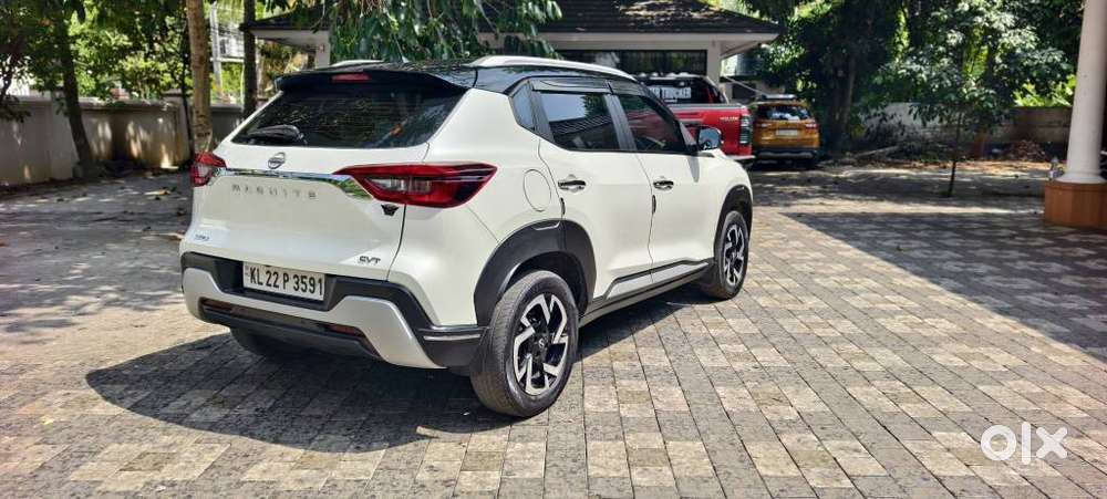 Nissan Magnite 1.0 Xv Turbo Cvt Dual Tone, 2021, Petrol