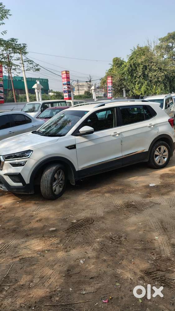 Skoda Kushaq 1.0 Tsi Ambition, 2024, Petrol