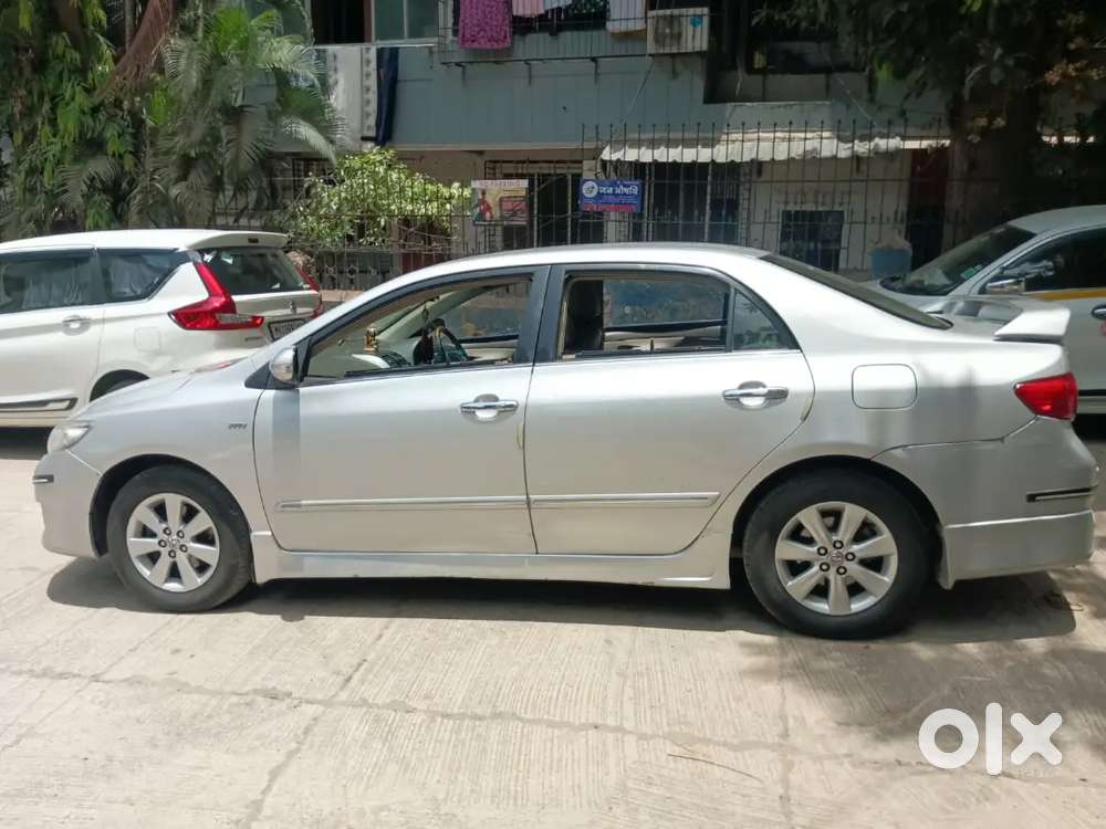 Toyota Corolla Altis 2011 Pure Patrol