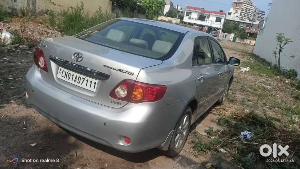 Toyota Corolla Altis 2010 Petrol (defense Officer Owner)