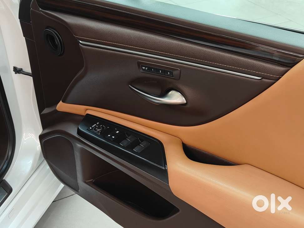 Lexus Es 300h, 2020, Petrol